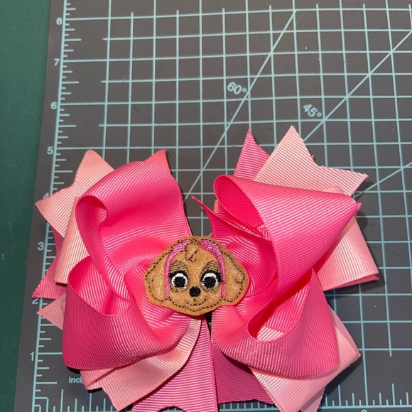 Skye bow - Picture 1 of 1